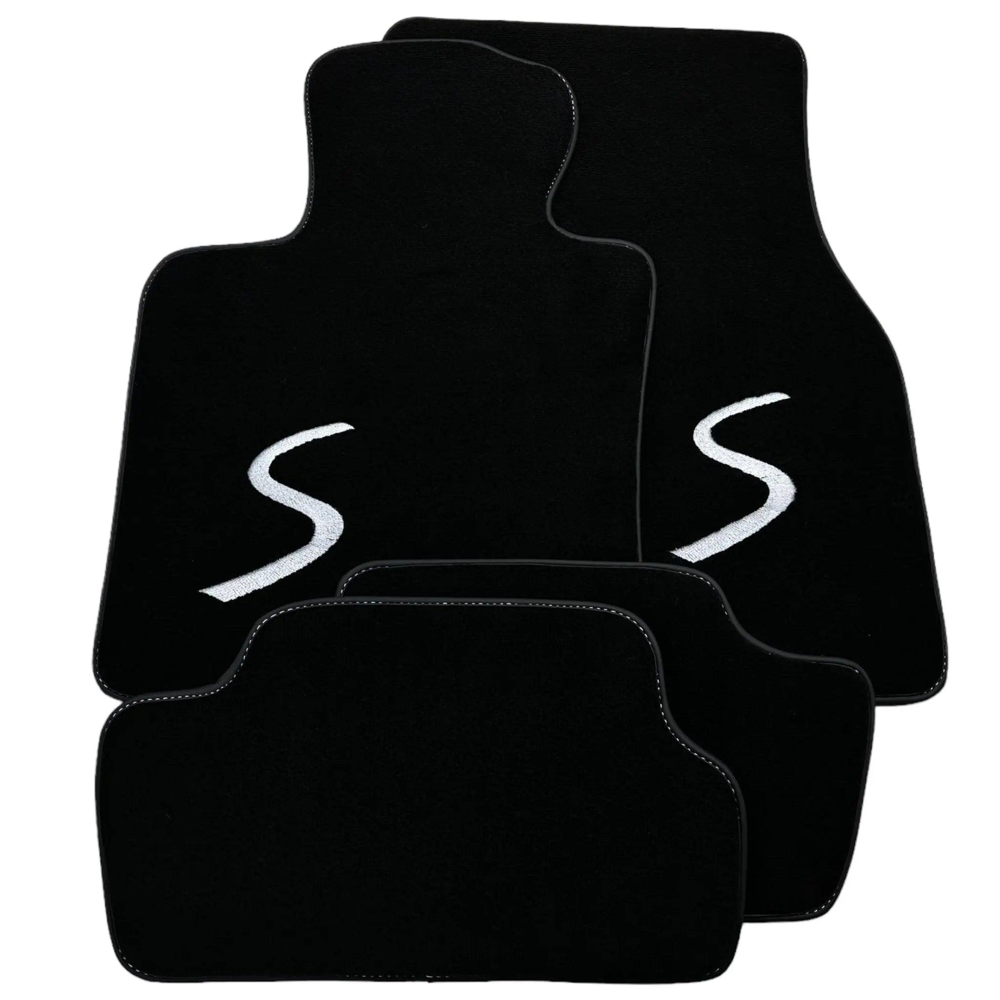 Black Floor Mats for Mini Clubman F54 (2015-2019) - AutoWin