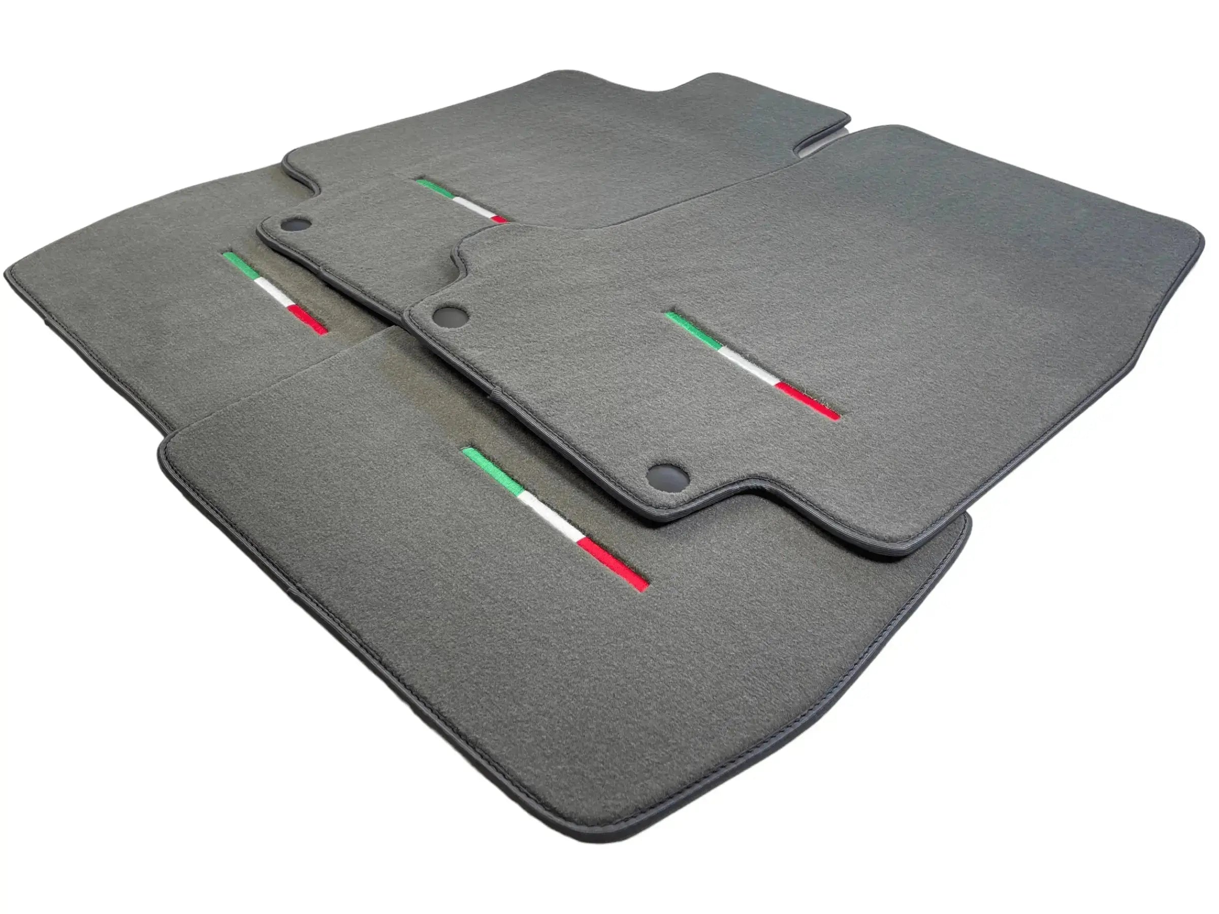 Gray Floor Mats For Maserati GranTurismo IT Edition - AutoWin