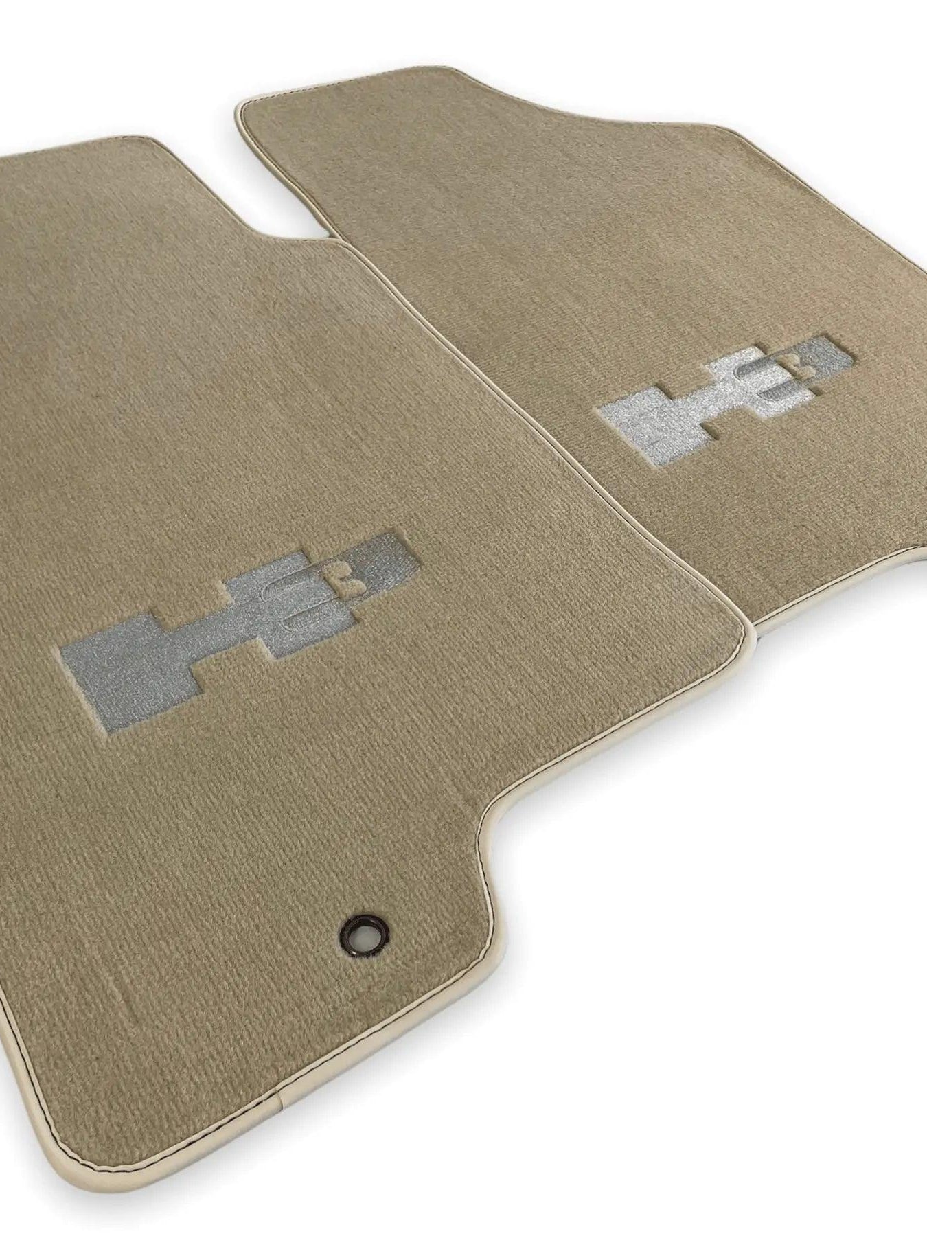 Floor Mats For Hummer H3 2005-2010 Tailored Beige Carpets - AutoWin