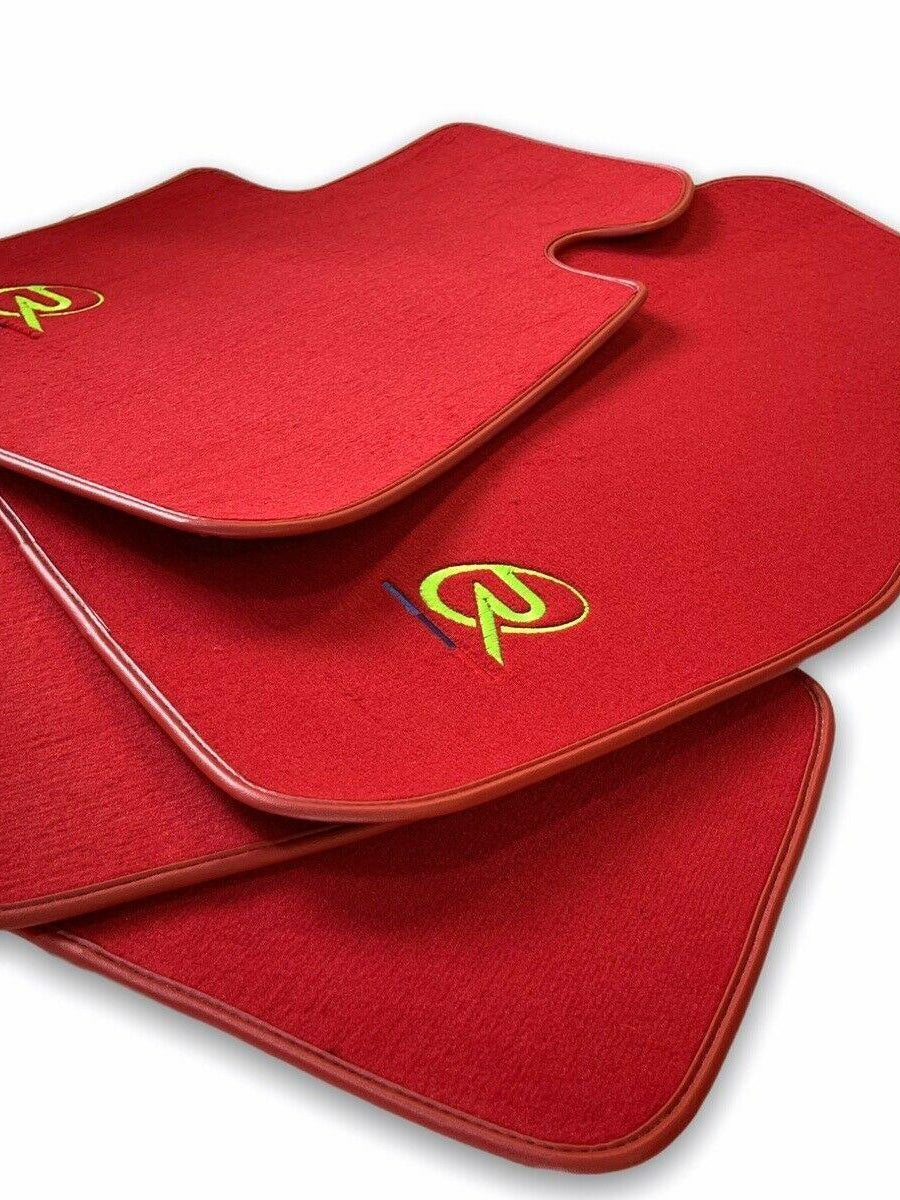 Red Floor Mats For BMW M5 E28 ROVBUT Brand Tailored Set Perfect Fit Green SNIP Collection - AutoWin